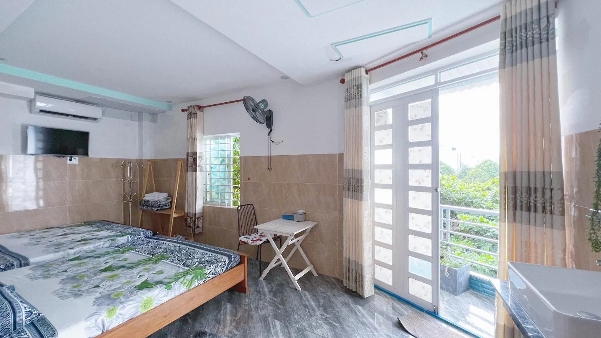 Nha Nghi Izumi Phuong Trang Bed & Breakfast Vung Tau